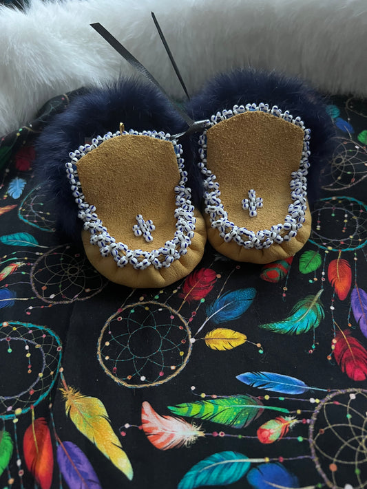 4 1/2 inch child moccasin